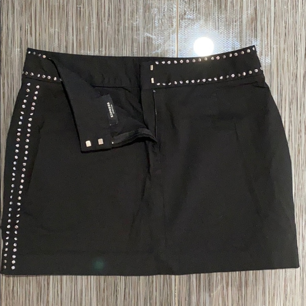 Express stretch black mini-skirt size 7/8